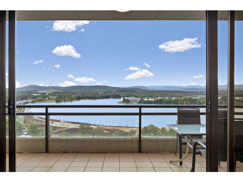 2002/2 Marcus Clarke Street, City ACT 2601