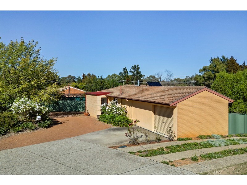 8 Brebner Street, Evatt ACT 2617