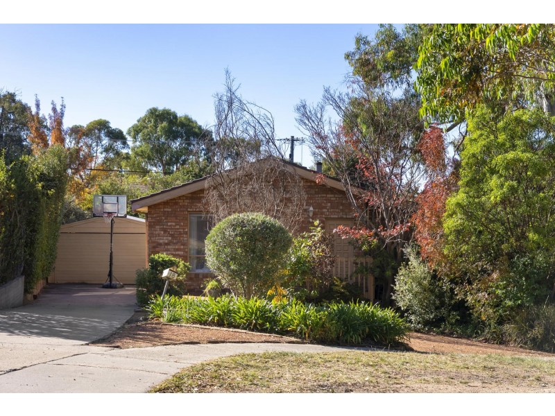 18 Rosebery Street, Fisher ACT 2611
