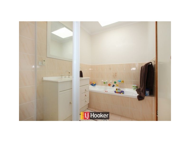 6 Wambo Close, Palmerston ACT 2913