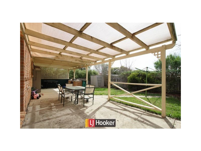 6 Wambo Close, Palmerston ACT 2913