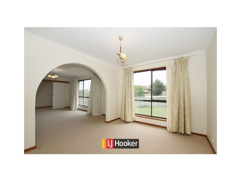 39 Ennor Crescent, Florey ACT 2615