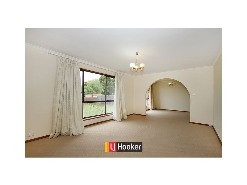 39 Ennor Crescent, Florey ACT 2615