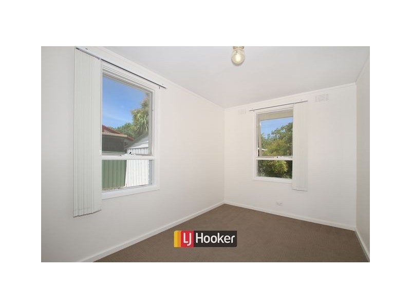 42 Banfield Street, Downer ACT 2602