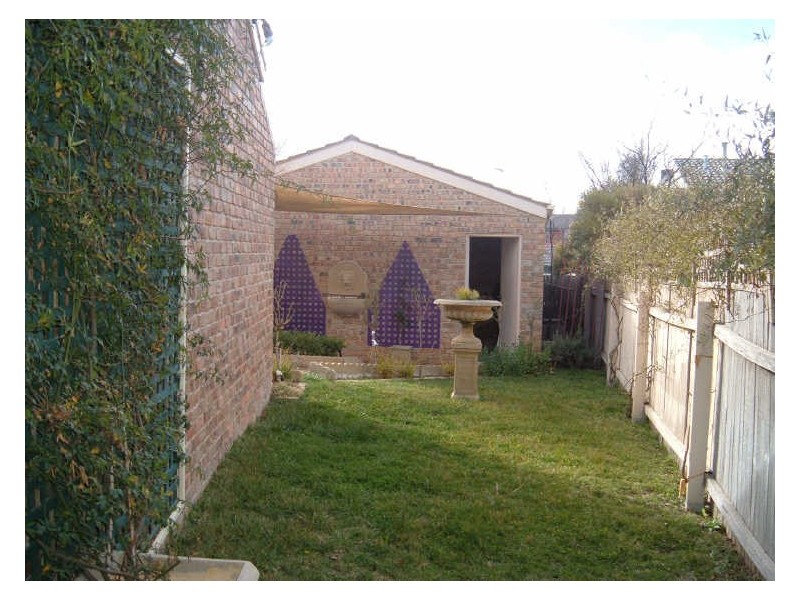 9/71 Bimberi Circuit, Palmerston ACT 2913