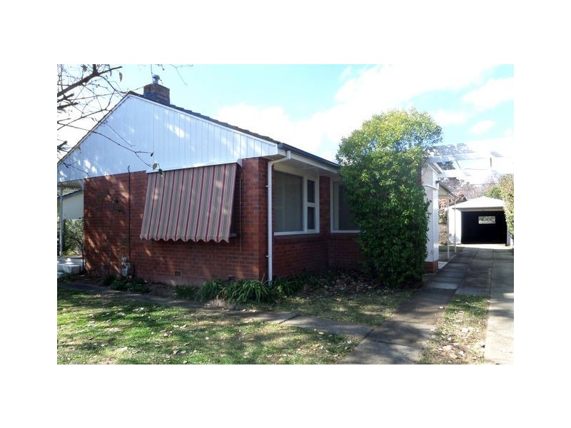 70 Wilshire Street, Dickson ACT 2602