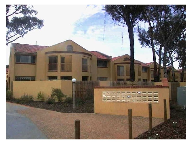 17/10 Federal Highway, Watson ACT 2602