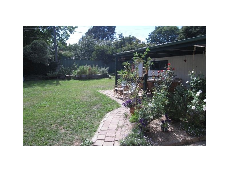 28 Gilbert Street, Hackett ACT 2602