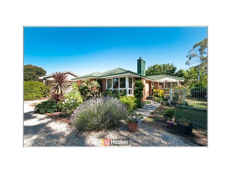 9 Dowling Street, Watson ACT 2602