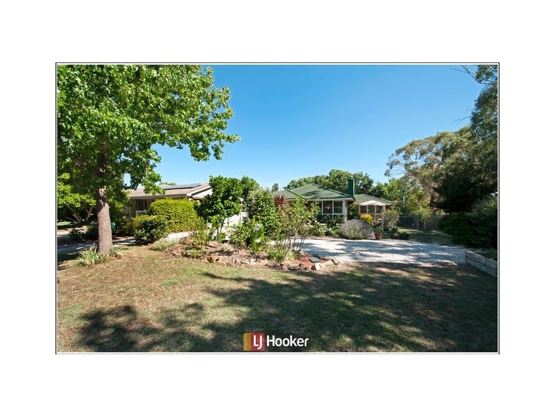 9 Dowling Street, Watson ACT 2602