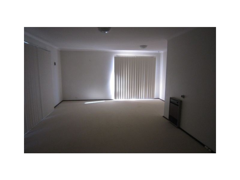 12 Hirst Place, Giralang ACT 2617