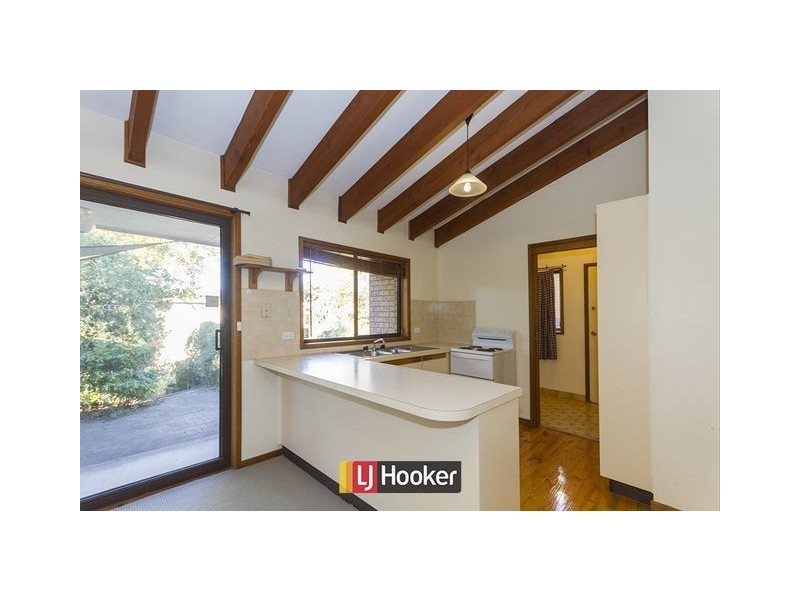 11 Piguenit Close, Lyneham ACT 2602