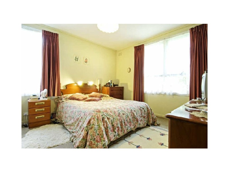 16 Dutton Street, Dickson ACT 2602