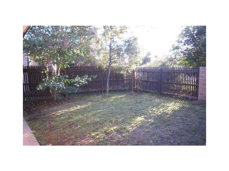 15/21 Cossington Smith Crescent, Lyneham ACT 2602