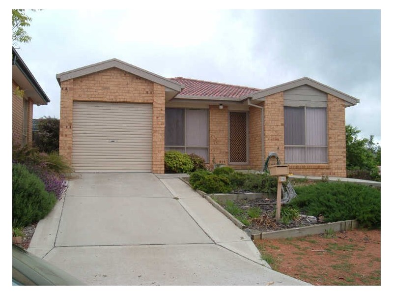 95 Yumba Avenue, Ngunnawal ACT 2913