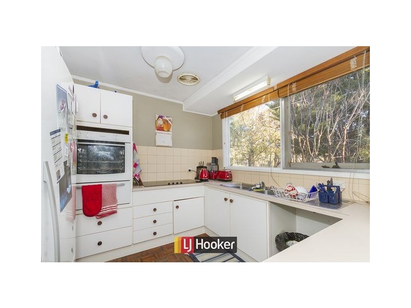207 Phillip Avenue, Hackett ACT 2602