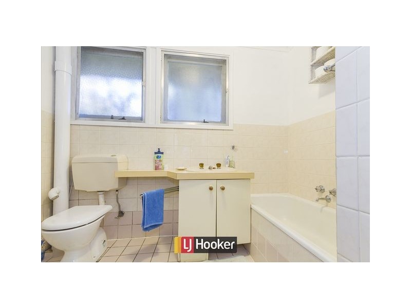 207 Phillip Avenue, Hackett ACT 2602