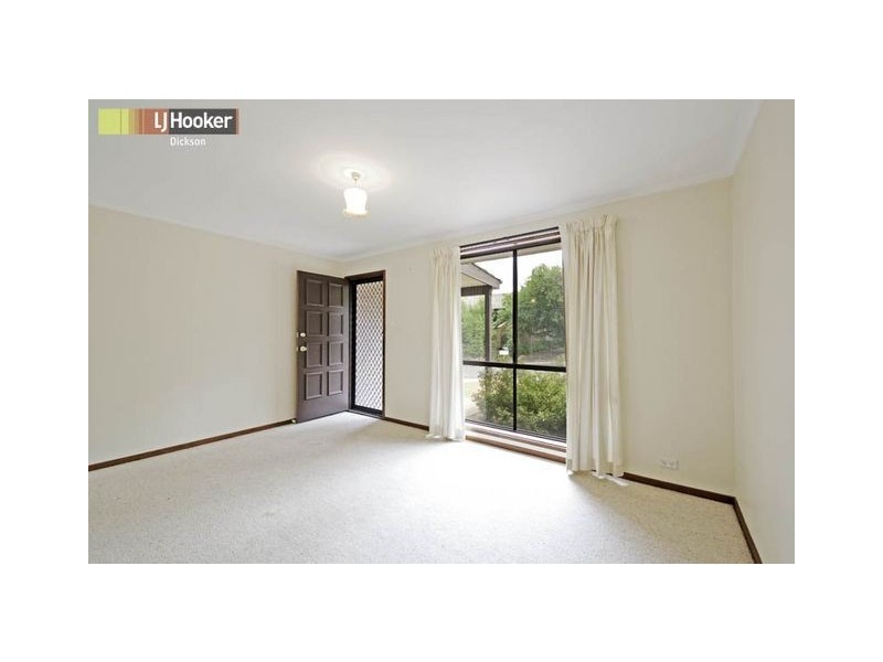 106 Dexter Street, Cook ACT 2614