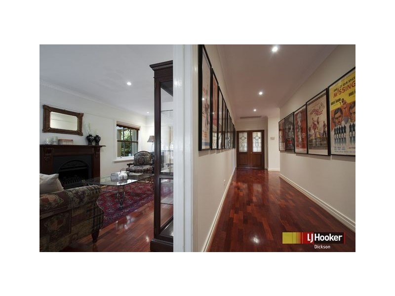 11 Elimatta Street, Reid ACT 2612