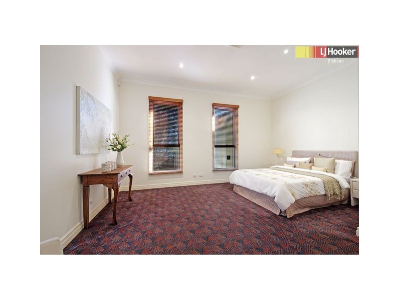 11 Elimatta Street, Reid ACT 2612