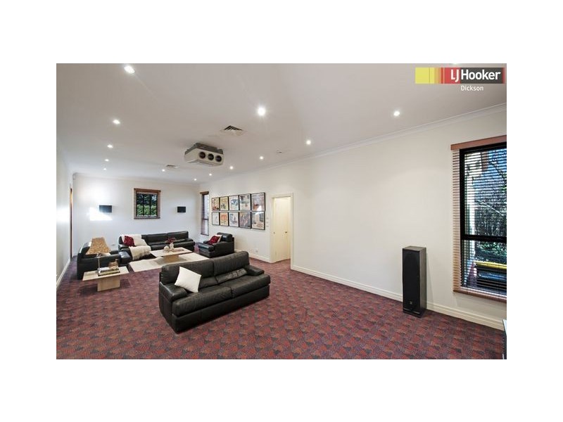 11 Elimatta Street, Reid ACT 2612