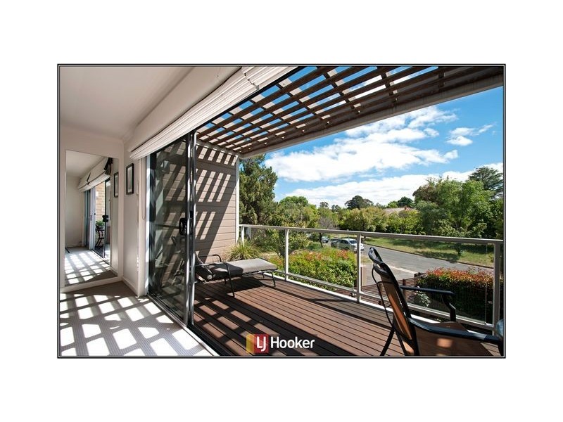 2/3 Owen Crescent, Lyneham ACT 2602