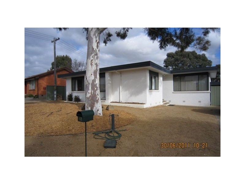12 Neumayer Street, Page ACT 2614