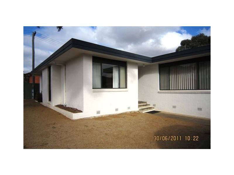 12 Neumayer Street, Page ACT 2614