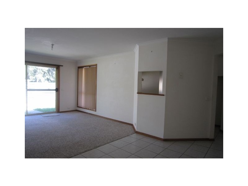2/27 Redcliffe Street, Palmerston ACT 2913