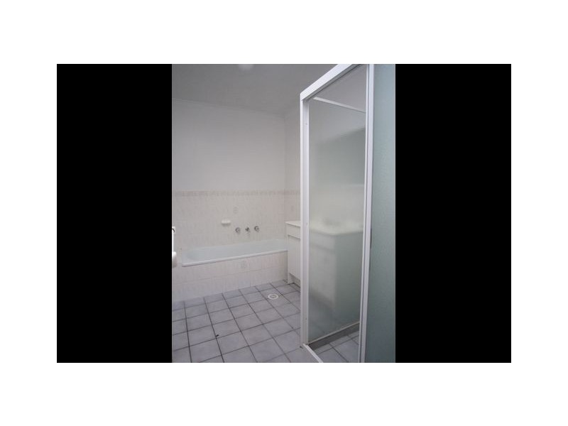 2/27 Redcliffe Street, Palmerston ACT 2913