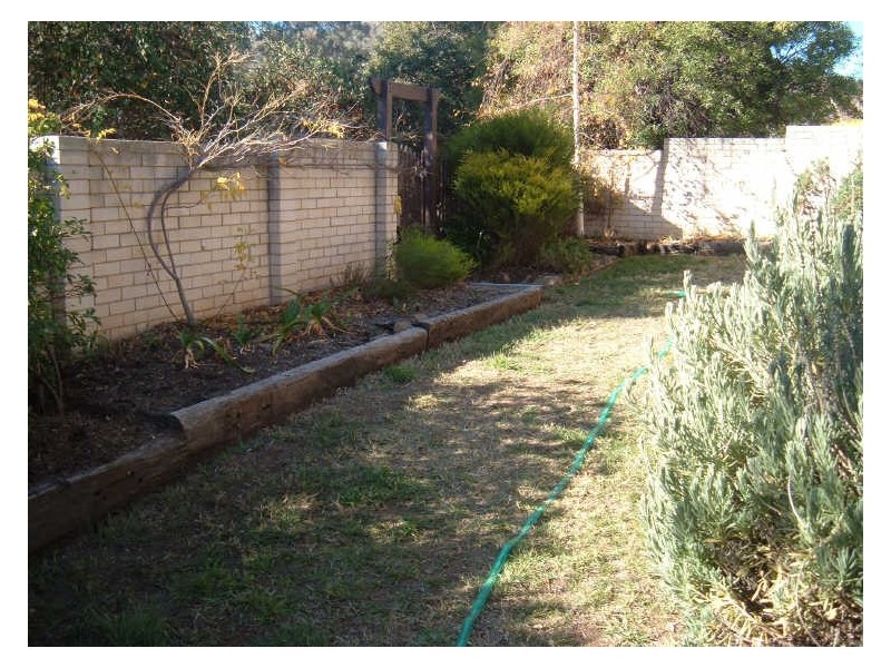 96 Grayson Street, Hackett ACT 2602