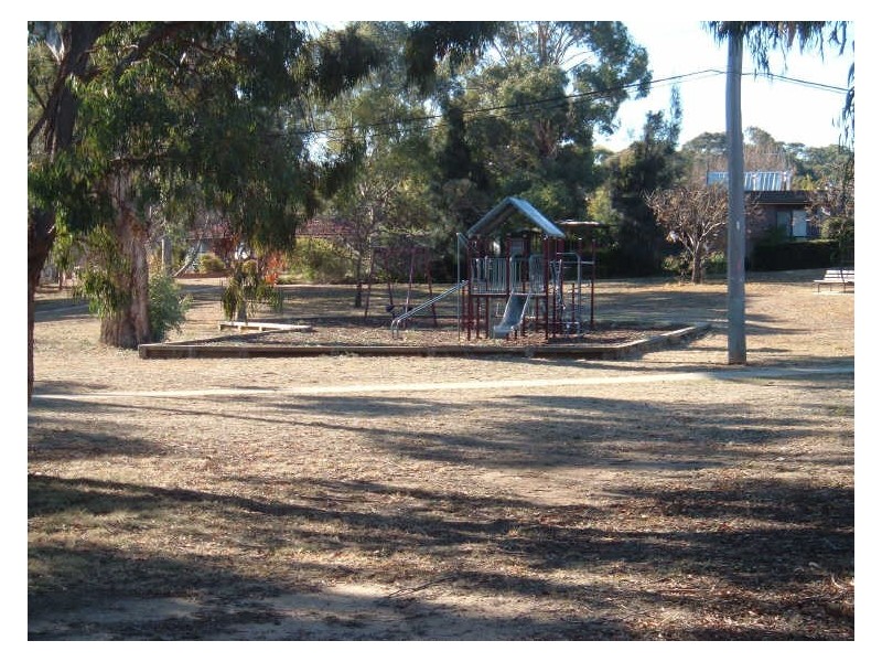 96 Grayson Street, Hackett ACT 2602