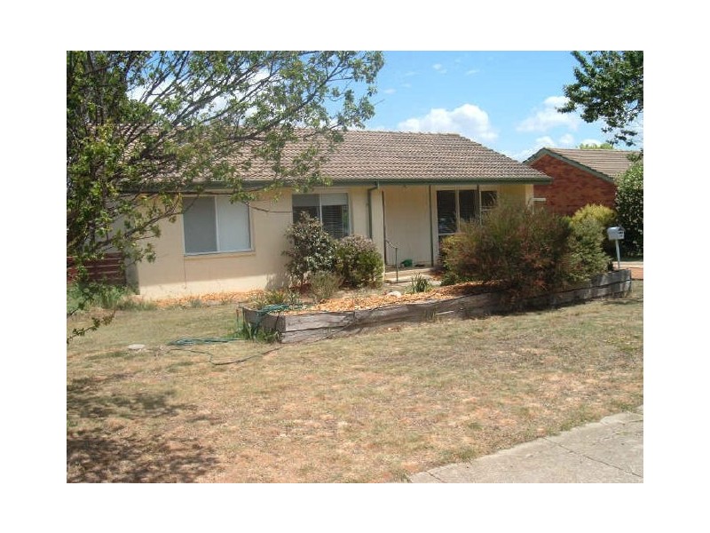 34 Madigan Street, Hackett ACT 2602