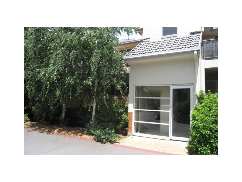 2/20 Federal Highway, Watson ACT 2602