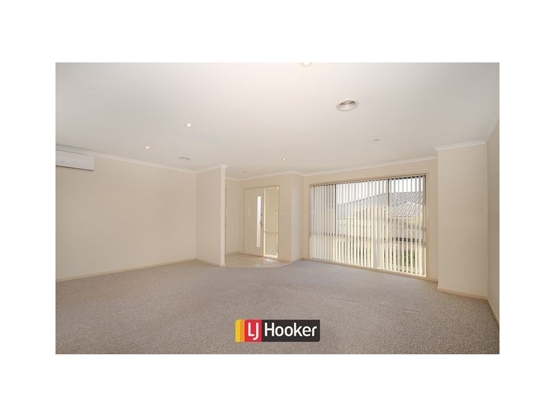 3/11 Tea Gardens, Gungahlin ACT 2912