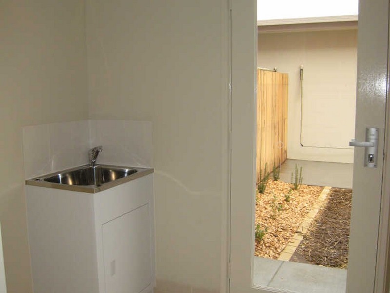 52 Aspinall Street, Watson ACT 2602