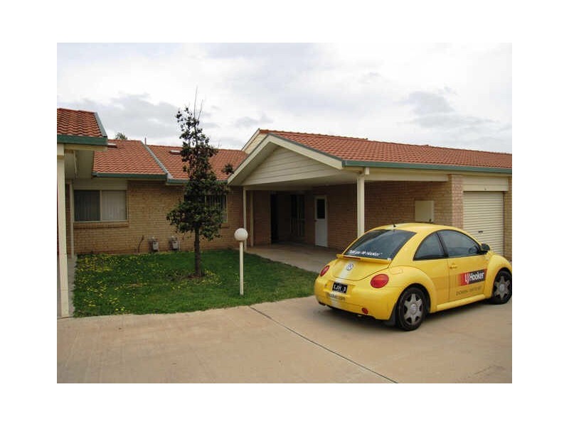 4/27 REDCLIFFE STREET, Palmerston ACT 2913