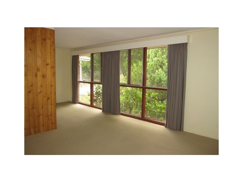 83 Longstaff Street, Lyneham ACT 2602