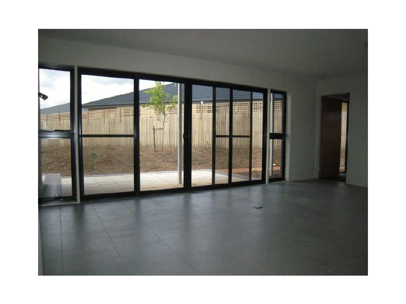 29 Roma Mitchell Crescent, Watson ACT 2602