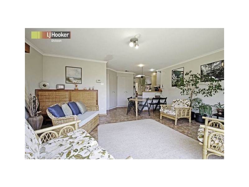 8 Lucas Place, Downer ACT 2602