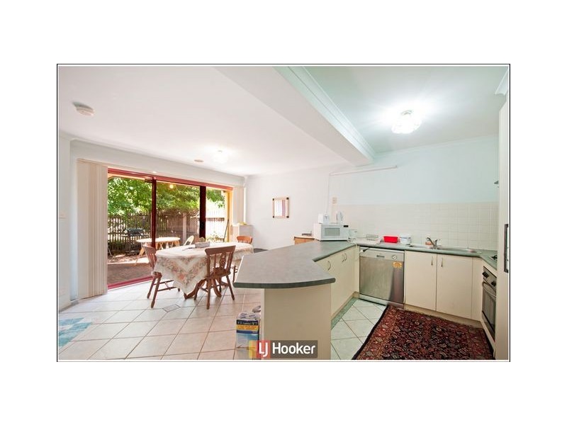 17/10 Federal Highway, Watson ACT 2602