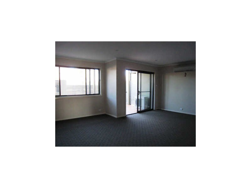 13/102 Athlon Drive, Greenway ACT 2900