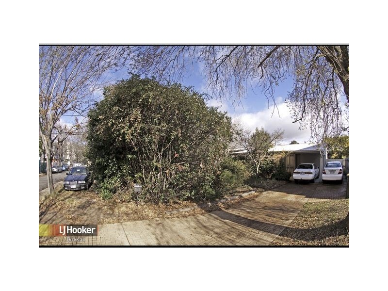 15 & 17 De Burgh Street, Lyneham ACT 2602
