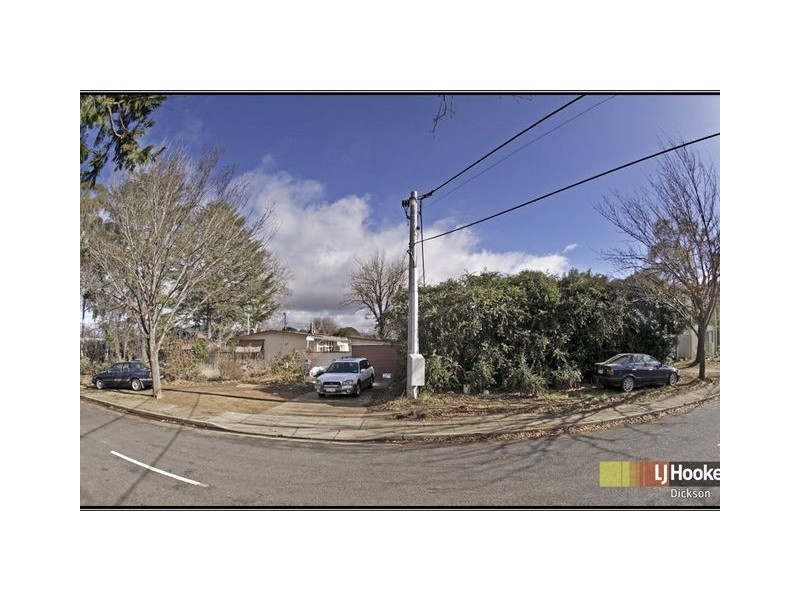 15 & 17 De Burgh Street, Lyneham ACT 2602