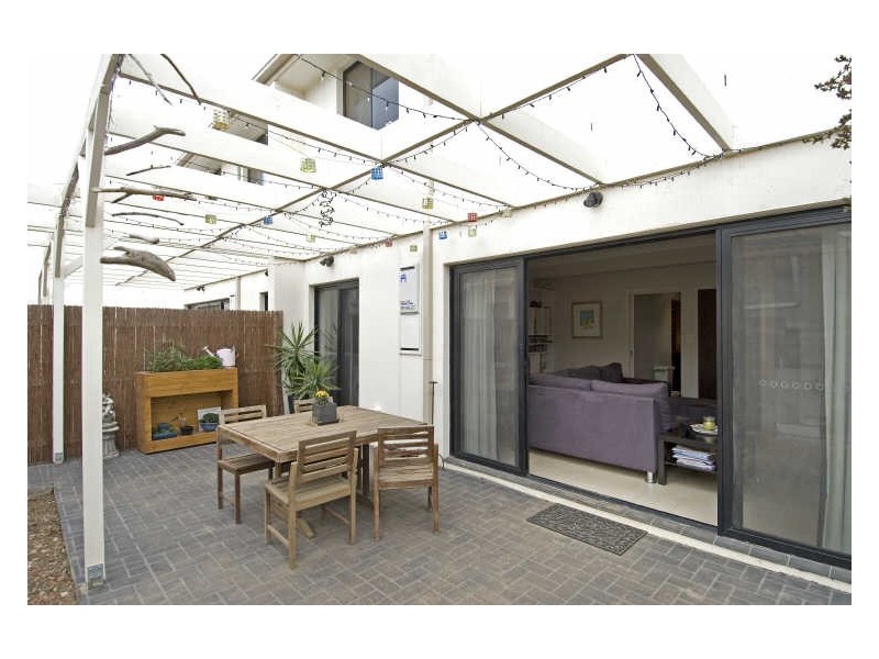 51 Mapleton Avenue, Harrison ACT 2914