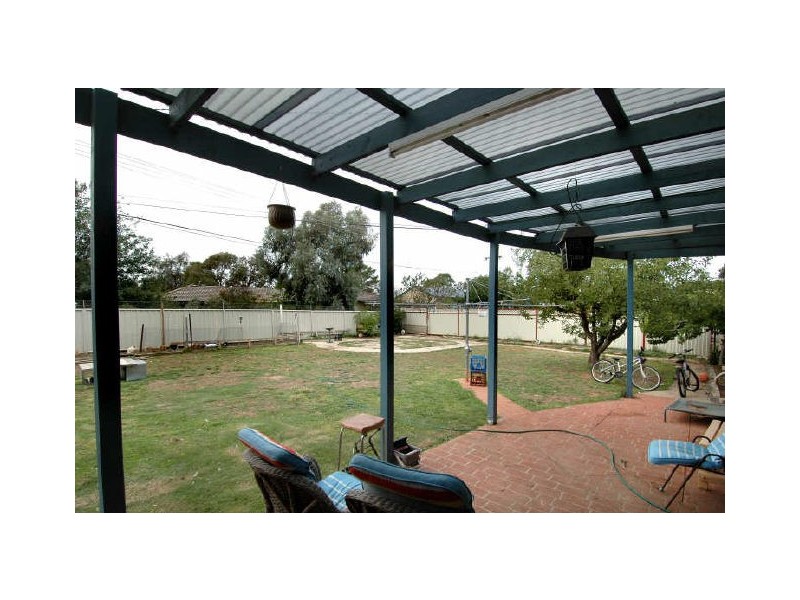 322 Southern Cross Drive, Macgregor ACT 2615