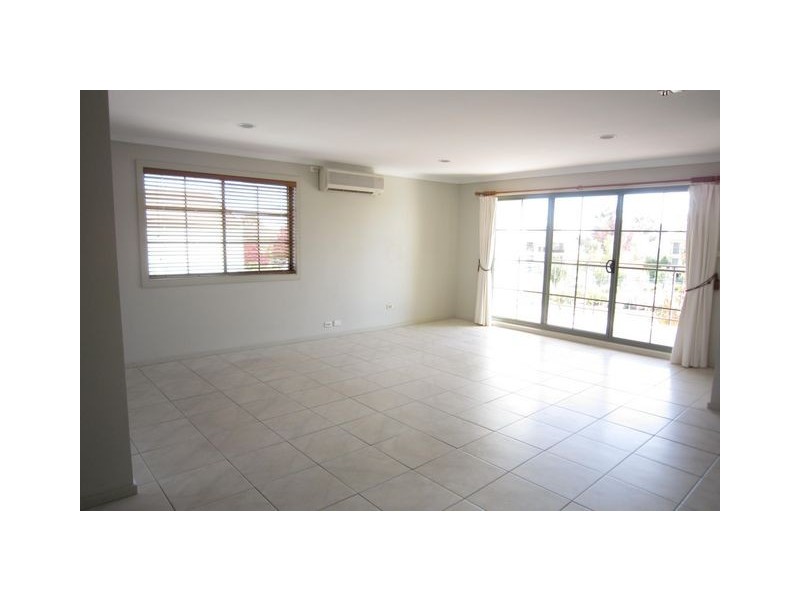 20/25 Aspinall Street, Watson ACT 2602