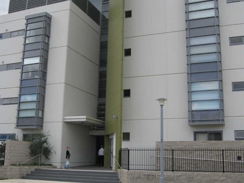 54/11 Eastlake Parade, Kingston ACT 2604