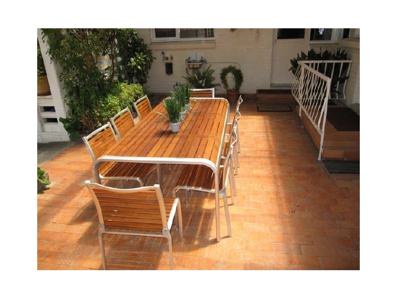 90 Blackett Street, Downer ACT 2602