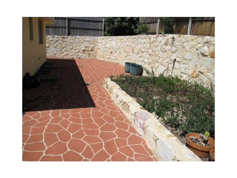 6 Medlin Street, Bruce ACT 2617